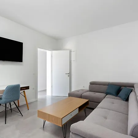 Stunning In Near Sea Holiday home *